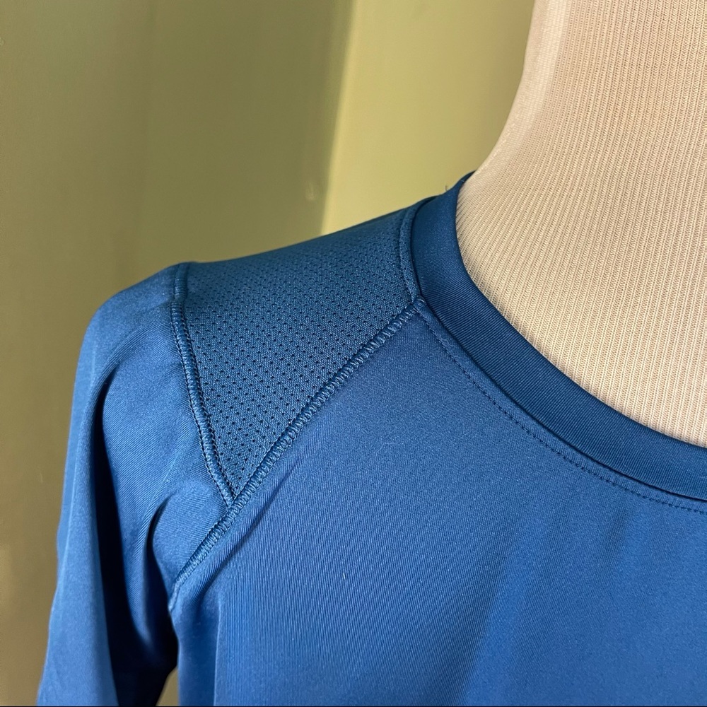 M Under Armour tee-shirt - Picture 3 of 7